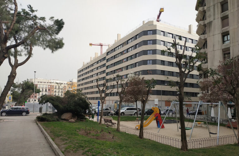 Calle Raimundo Fernández Villaverde, Madrid.